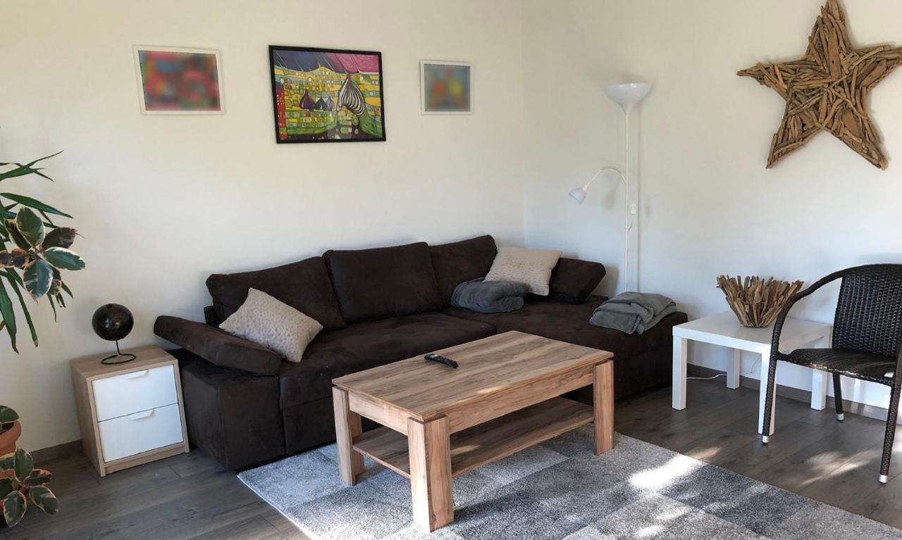 Burgauer Fewo Buitenkant foto